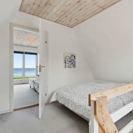Lovely Summer House With A View *